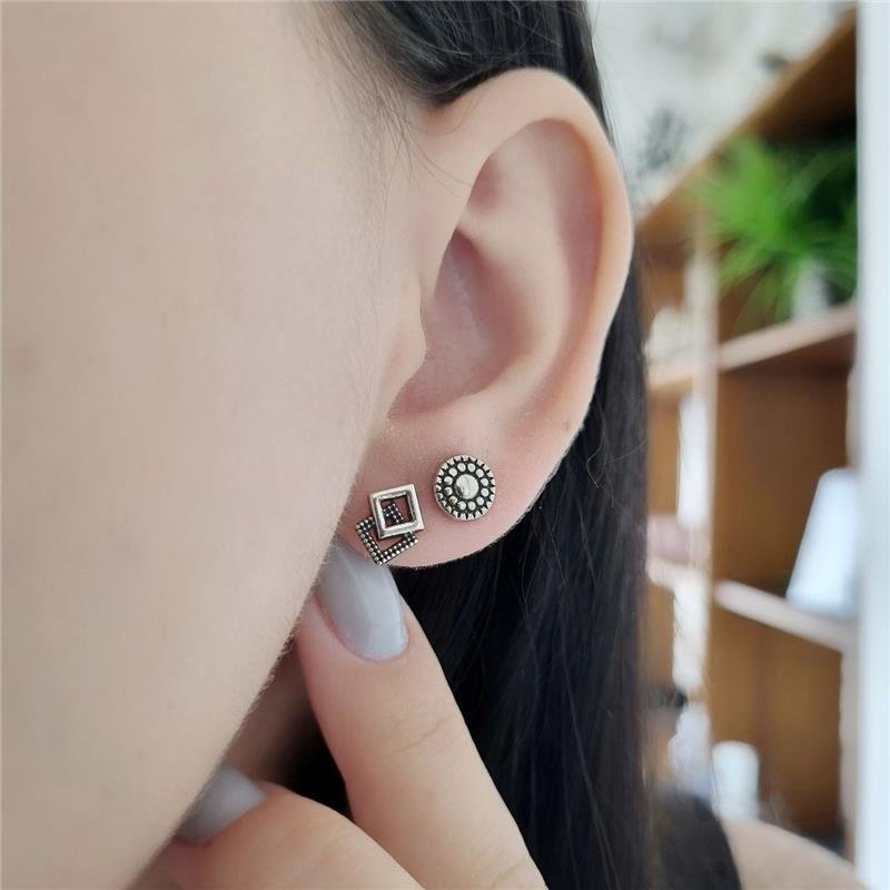 BRINCO PRATA 925 GEOMÉTRICO DOIS QUADRADOS