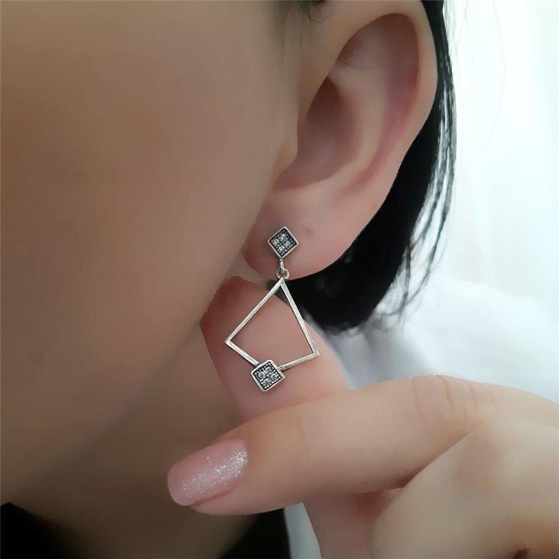 BRINCO PRATA 925 GEOMÉTRICO LOSANGOS 