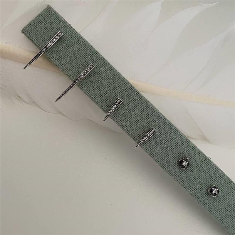 BRINCO PRATA 925 GEOMÉTRICO TRIANGULAR GRANDE