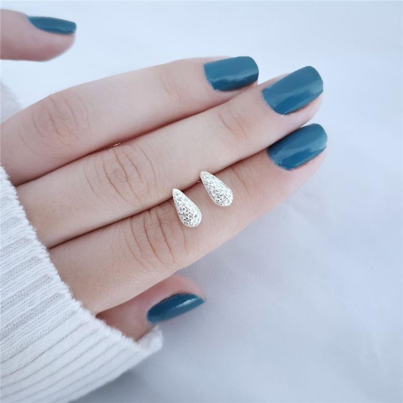 BRINCO PRATA 925 GOTA ABAULADA ZIRCONIA PEQUENA