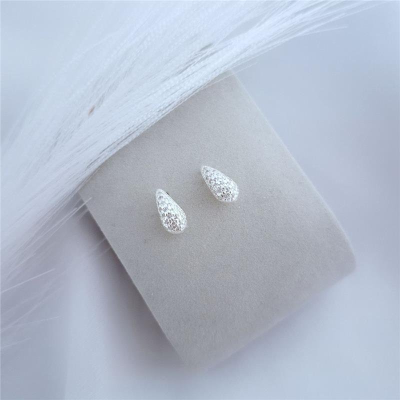 BRINCO PRATA 925 GOTA ABAULADA ZIRCONIA PEQUENA