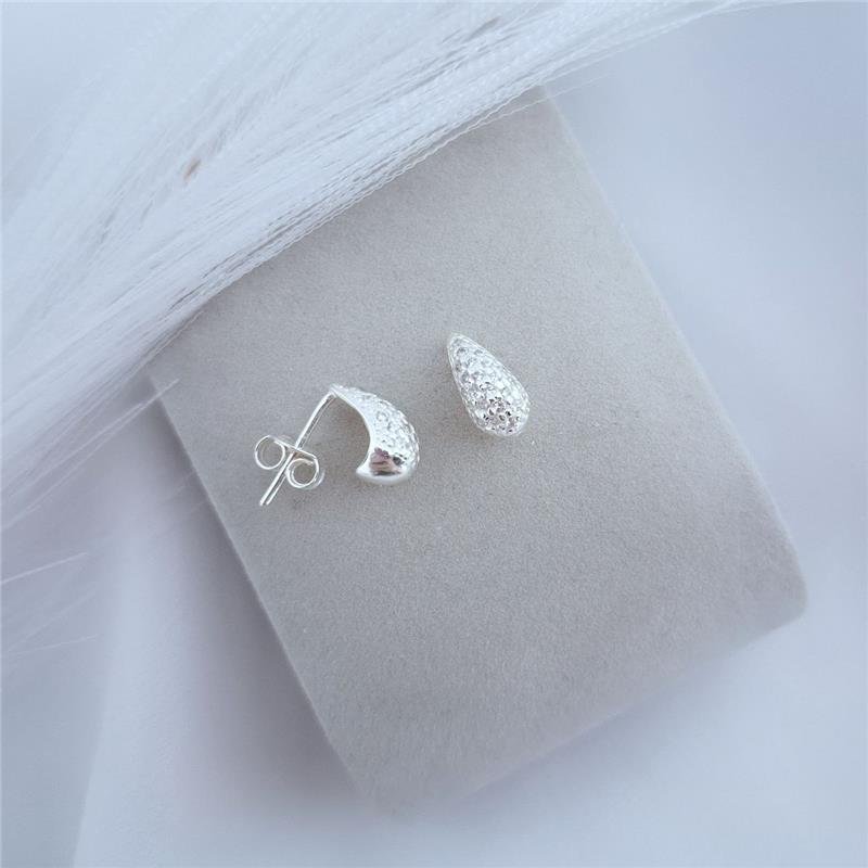 BRINCO PRATA 925 GOTA ABAULADA ZIRCONIA PEQUENA