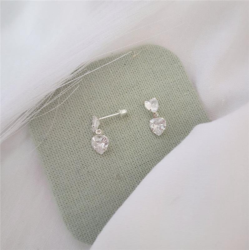 BRINCO PRATA 925 INFANTIL BASE CORAÇÃO ZIRCÔNIA CORAÇÃO PENDURADO ZIRCÔNIA