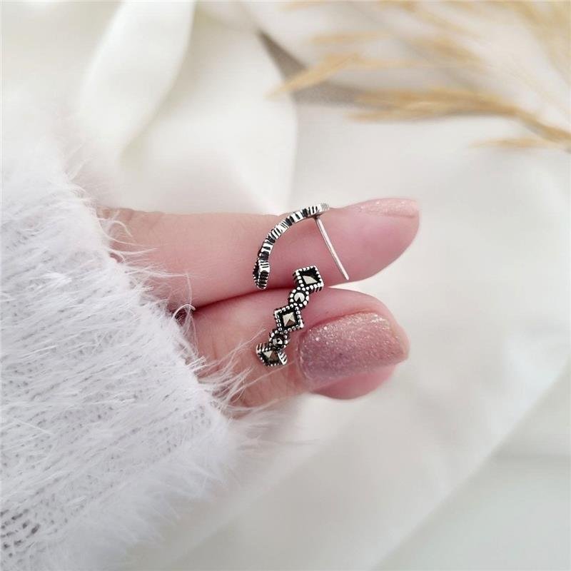 BRINCO PRATA 925 LOSANGOS BOLINHAS COM PEDRA