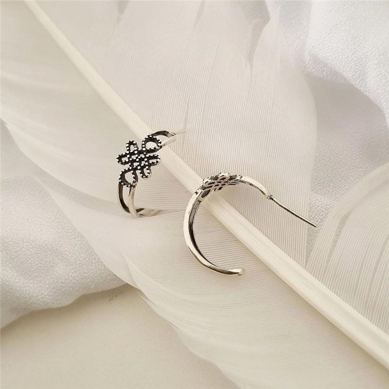 BRINCO PRATA 925 MEIA ARGOLA FLOR VAZADA