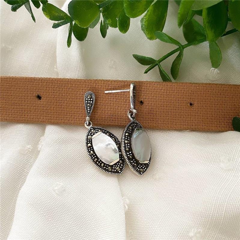 BRINCO PRATA 925 OLHO PENDURADO COM PEDRA NATURAL