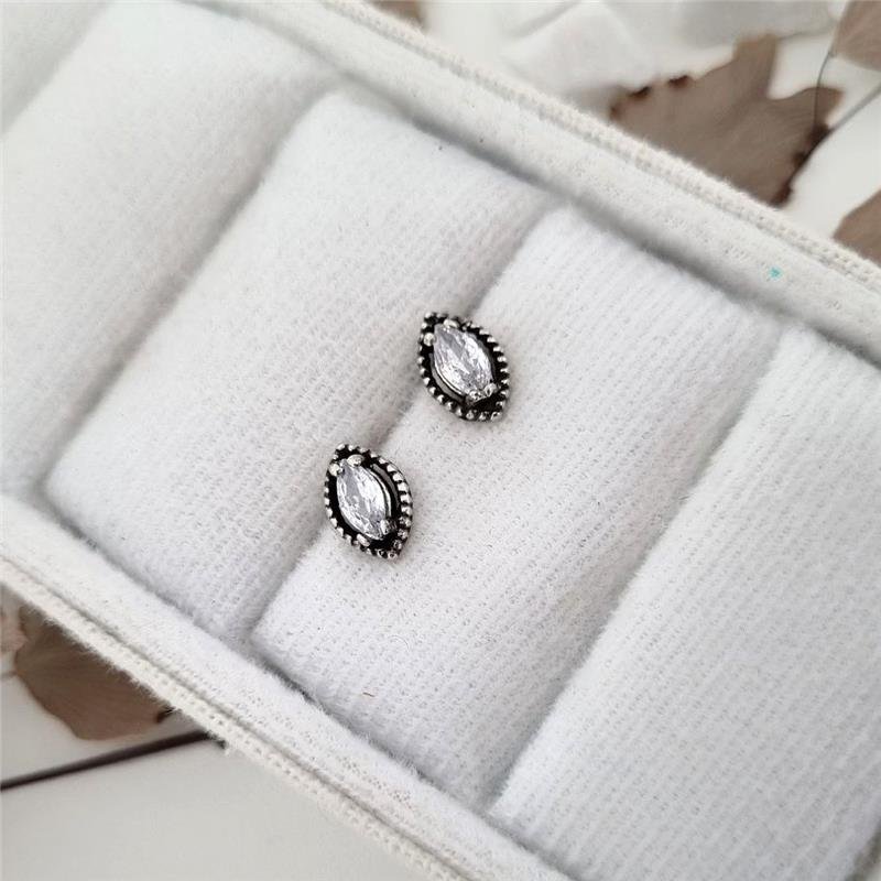 BRINCO PRATA 925 PEDRA NAVETE BORDA PONTILHADA