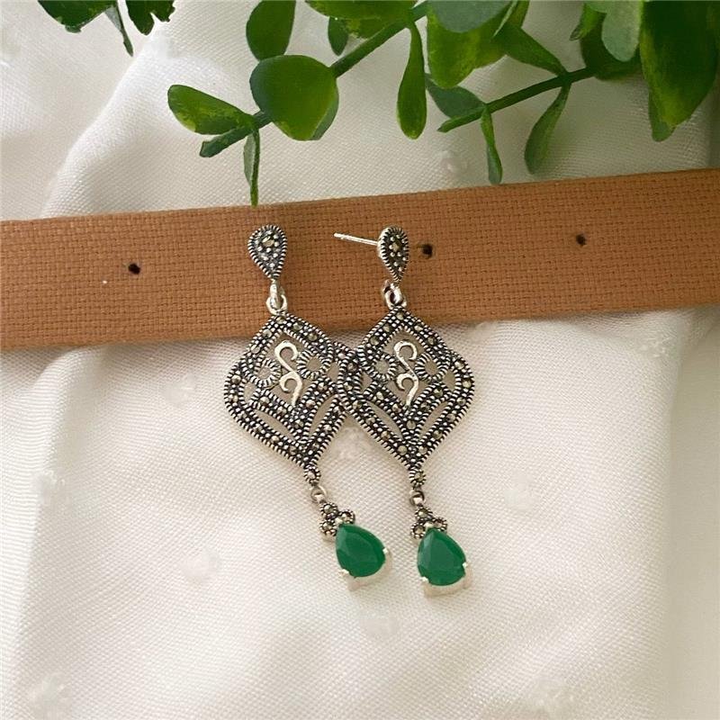 BRINCO PRATA 925 PENDURADO ARABESCOS COM PEDRA PENDURADA