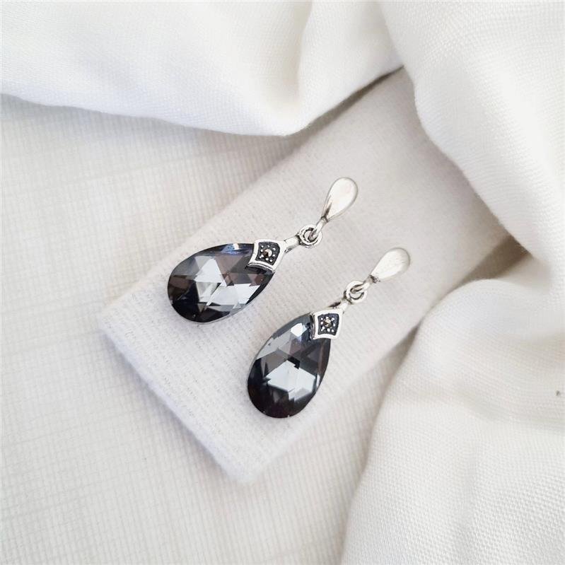 BRINCO PRATA 925 PENDURADO GOTA CRISTAL PRETO