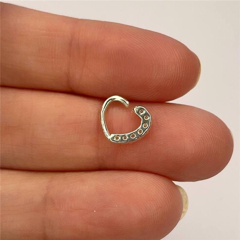 BRINCO PRATA 925 PIERCING CORAÇÃO LATERAL CRAVEJADA MICROZIRCÔNIAS