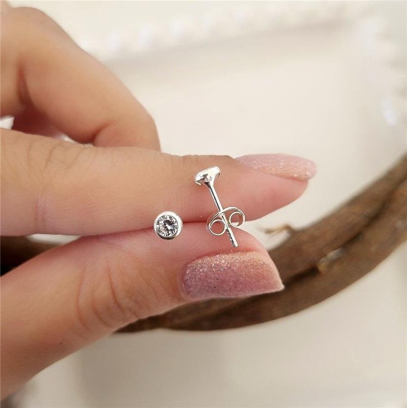 BRINCO PRATA 925 PONTO LUZ PEQUENO