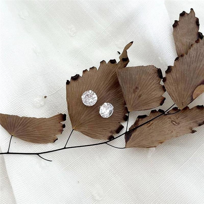 BRINCO PRATA 925 PONTO LUZ REDONDO 6MM