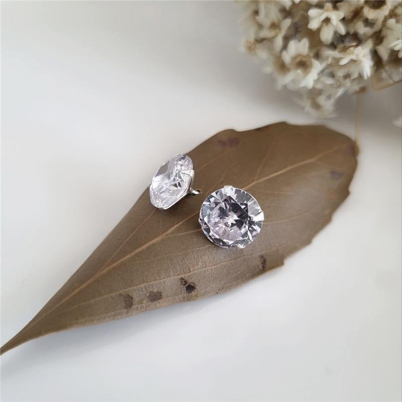 BRINCO PRATA 925 PONTO LUZ REDONDO 8MM