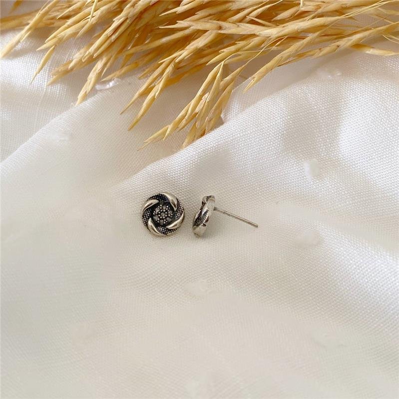 BRINCO PRATA 925 REDONDO LATERAL TORCIDA