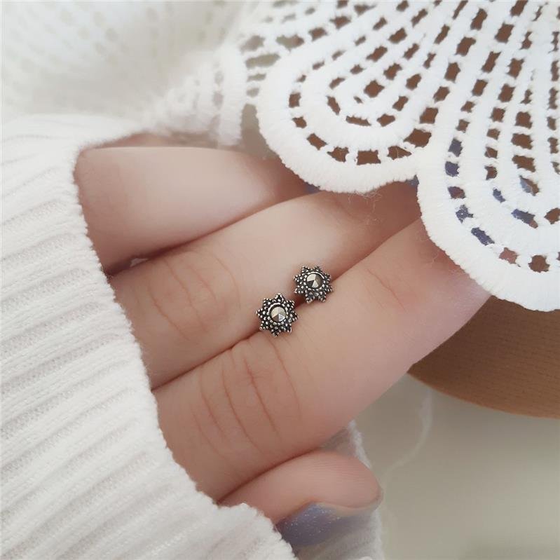 BRINCO PRATA 925 SOLZINHO COM PEDRA