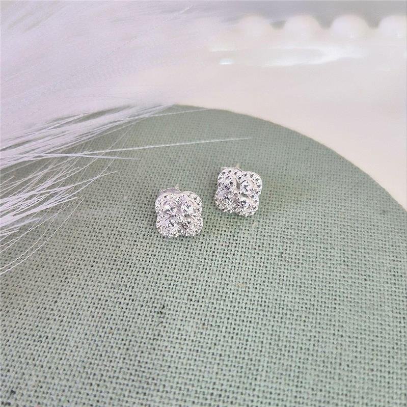 BRINCO PRATA 925 TREVO CRAVEJADO EM VOLTA