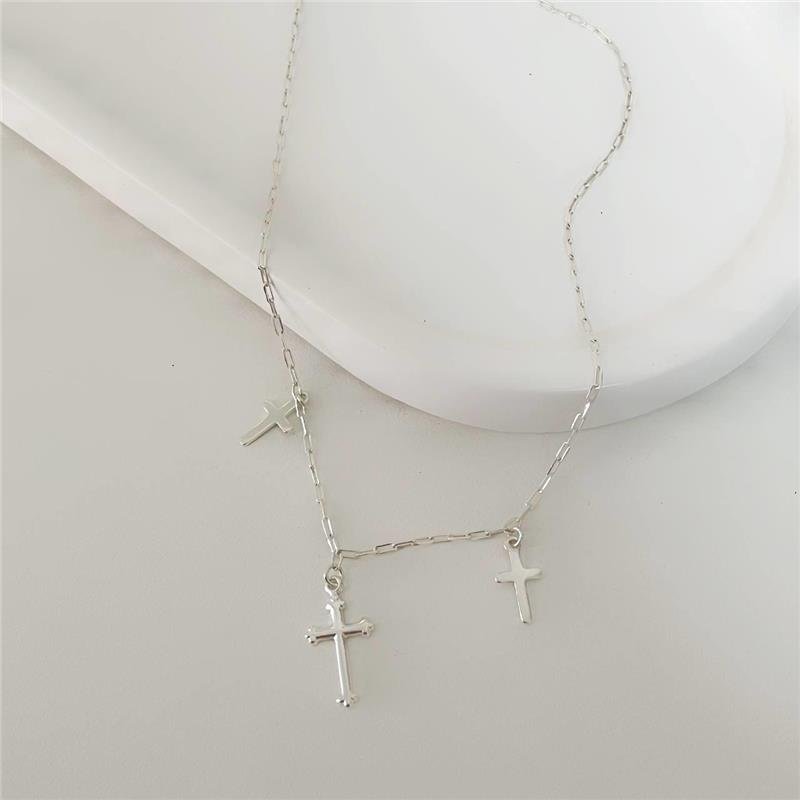 COLAR PRATA 925 CHOCKER 3 CRUZES PENDURADAS