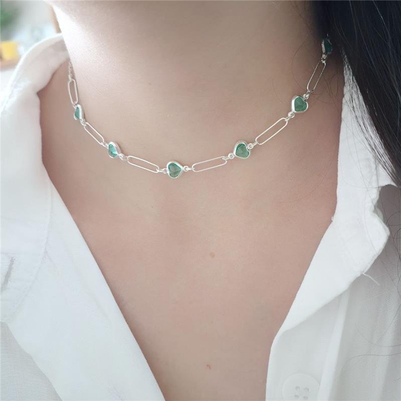 COLAR PRATA 925 ELOS ESPAÇADOS CORAÇÕES ZIRCÔNIA VERDE