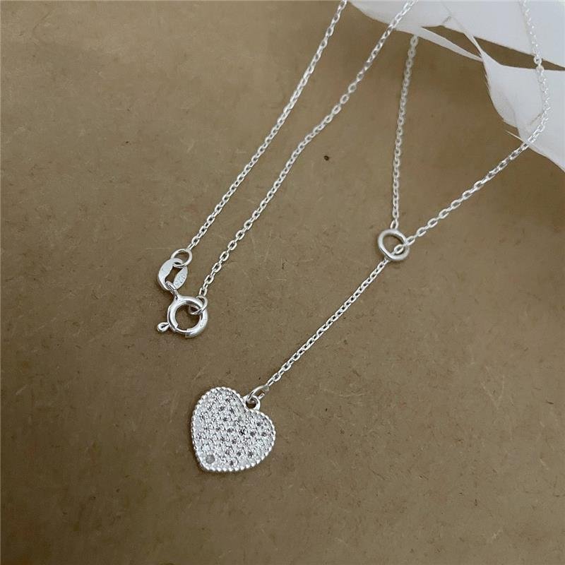 COLAR PRATA 925 GRAVATINHA CORAÇÃO CRAVEJADO COM ZIRCÔNIA
