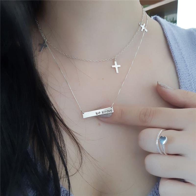 COLAR PRATA 925 PLAQUINHA ESCRITA BE BRAVE