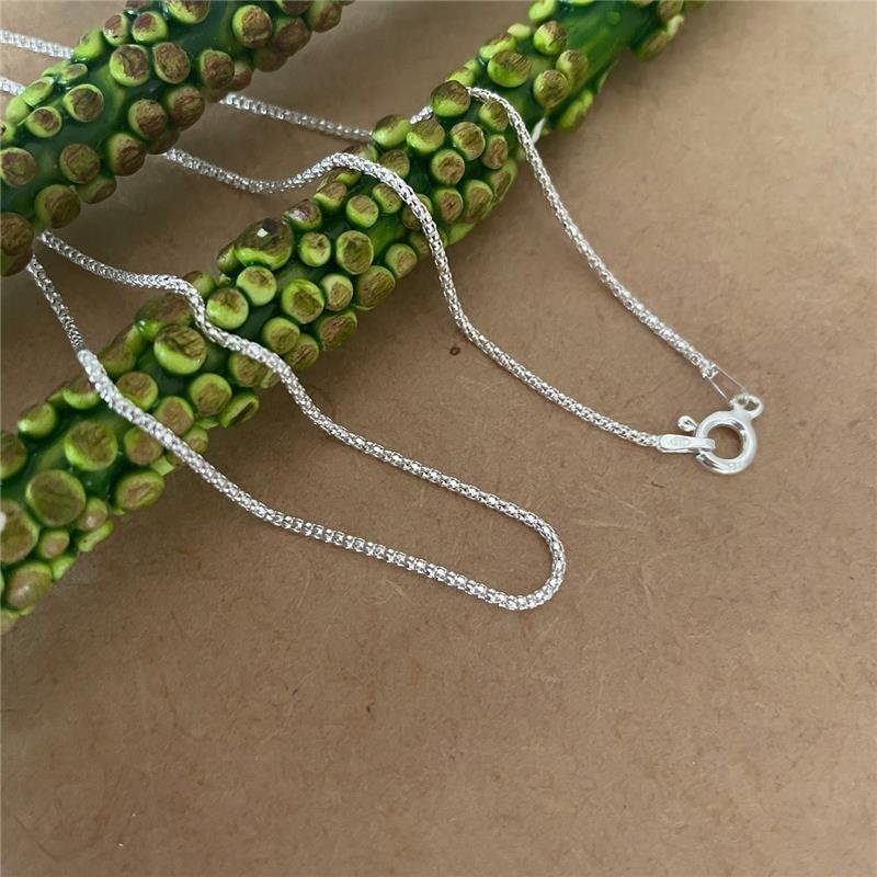 CORRENTE PIPOCA FINA PRATA BRANCA 45 CM