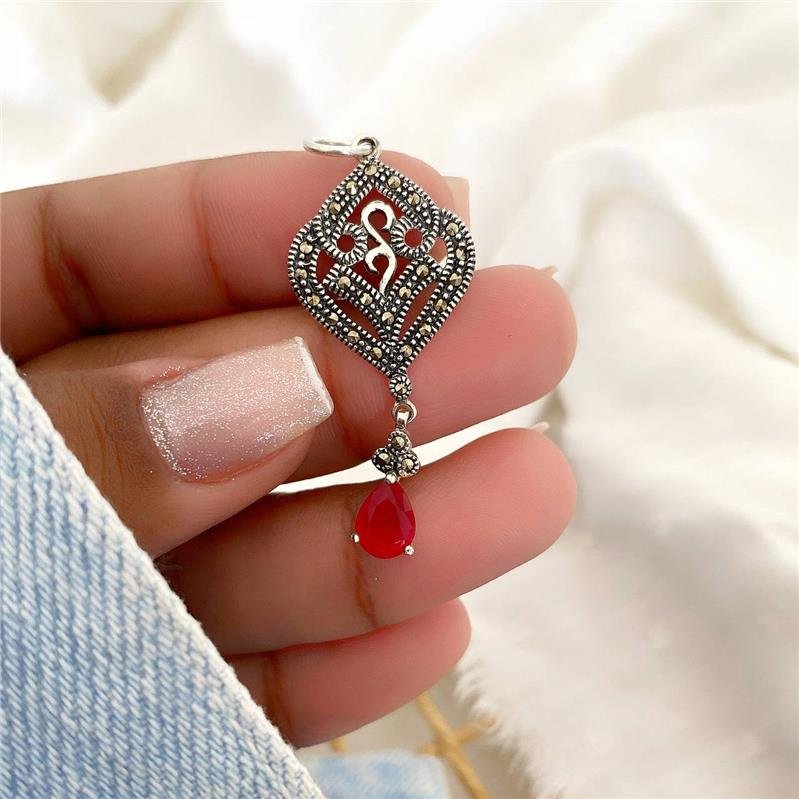 PINGENTE PRATA 925 ARABESCO COM PEDRA PENDURADA