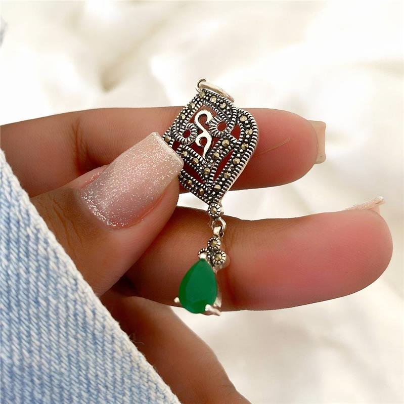 PINGENTE PRATA 925 ARABESCO COM PEDRA PENDURADA