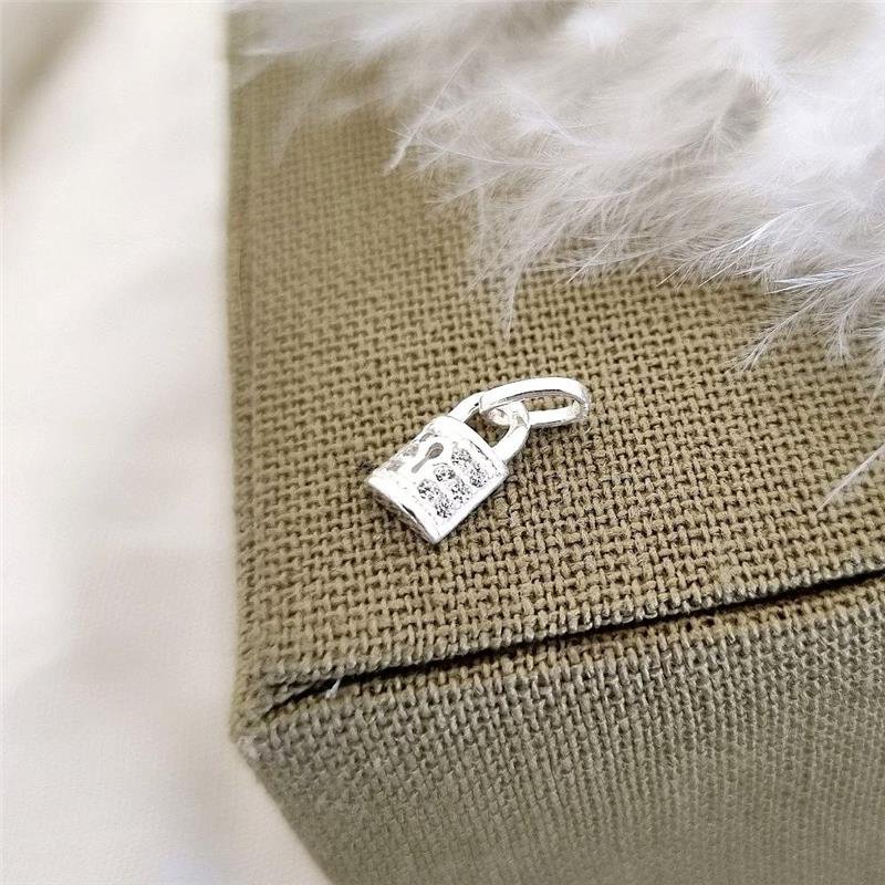 PINGENTE PRATA 925 CADEADO CRAVEJADO