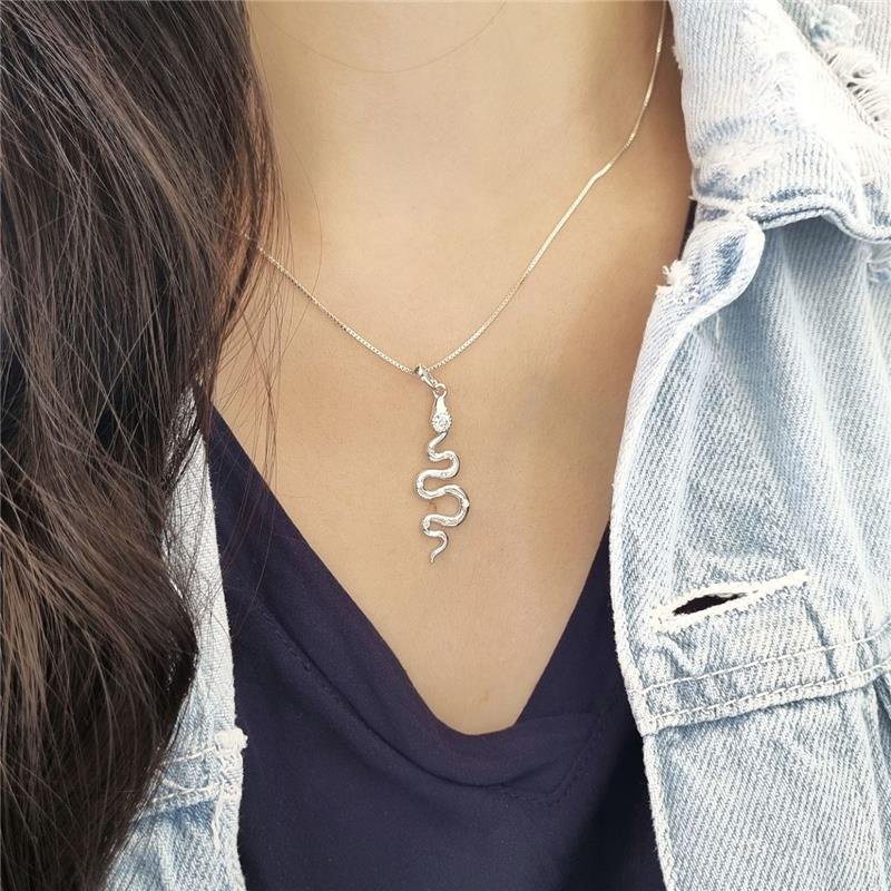 PINGENTE PRATA 925 COBRA COM PEDRA