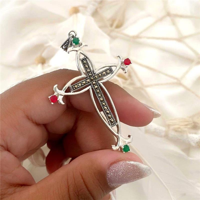 PINGENTE PRATA 925 CRUZ TRABALHADA COM PEDRAS