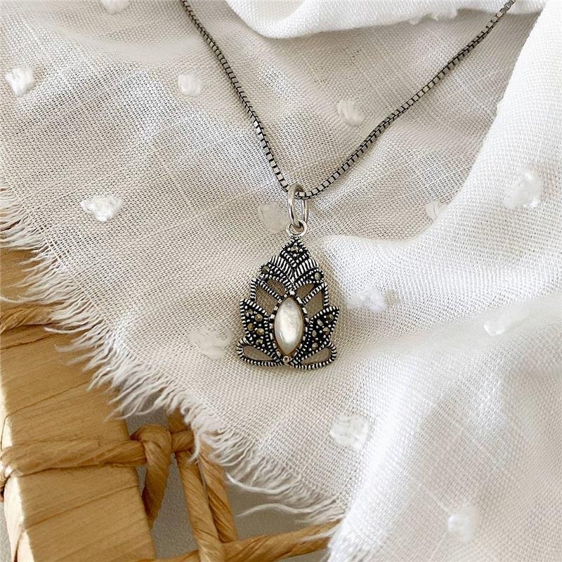 PINGENTE PRATA 925 LOTUS PEDRA NATURAL