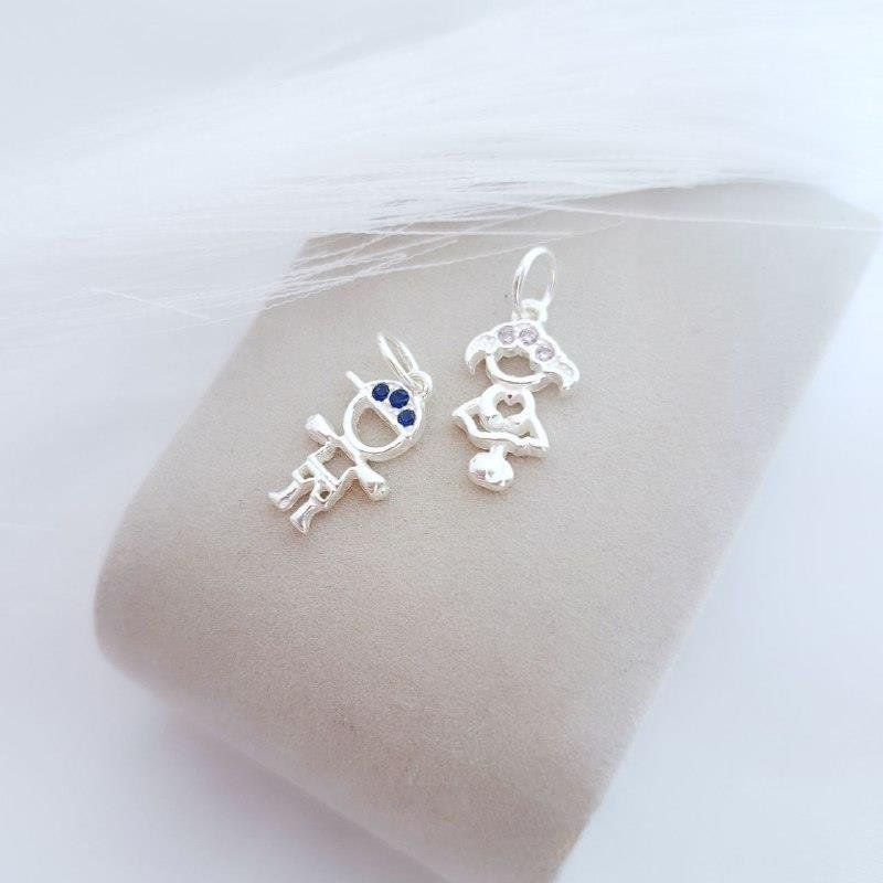 PINGENTE PRATA 925 MENINO BONÉ ZIRCÔNIAS AZUL