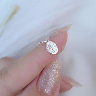 PINGENTE PRATA 925 MINI MEDALHA NOSSA SENHORA DAS GRAÇAS OVAL