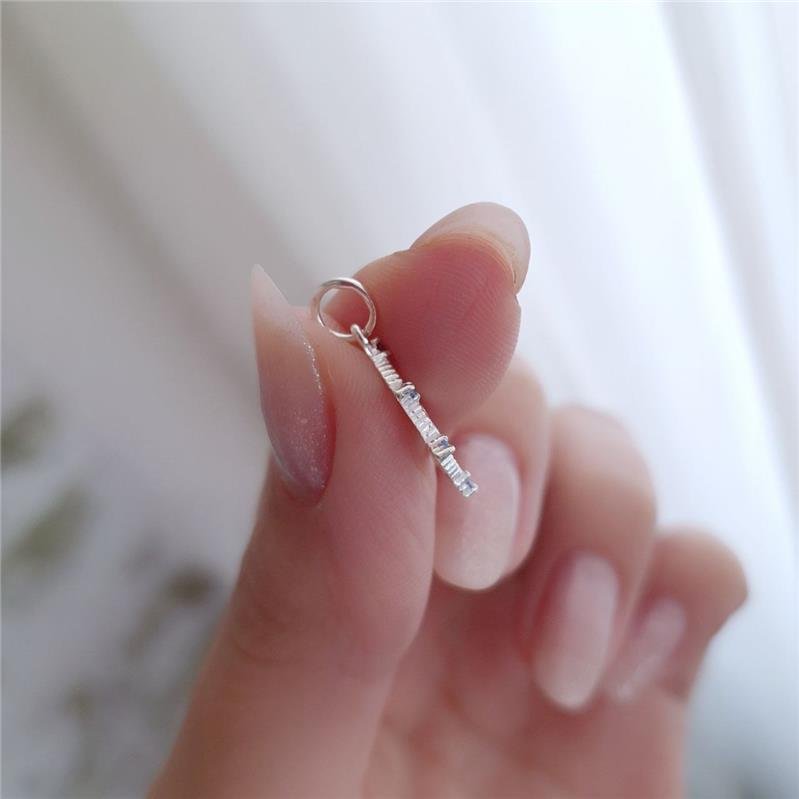 PINGENTE PRATA 925 NOSSA SENHORA DAS GRAÇAS COM ZIRCONIAS AZUIS