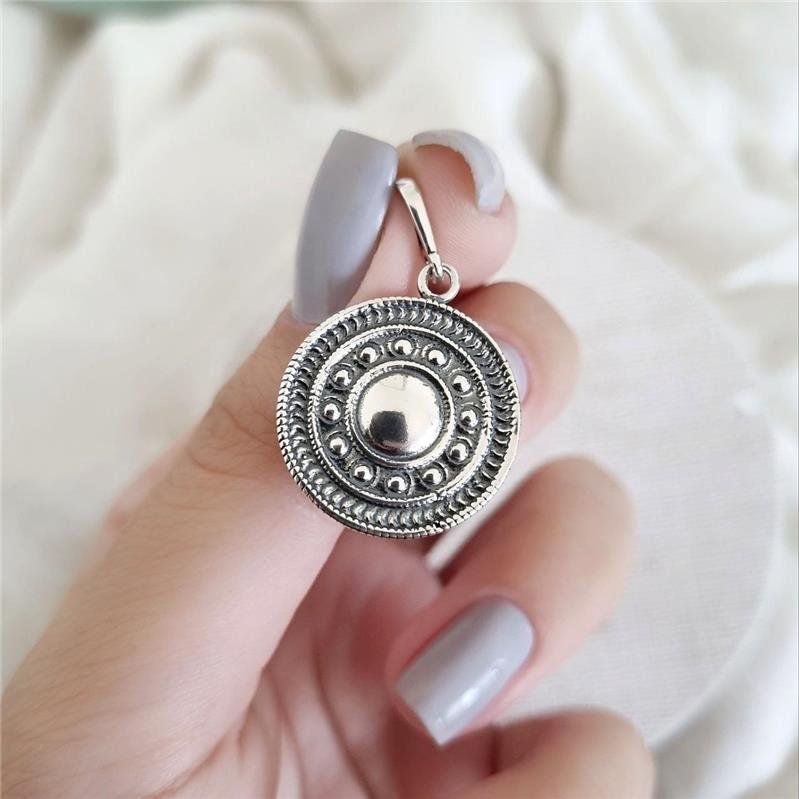 PINGENTE PRATA 925 REDONDO TRABALHADO COM CÍRCULOS