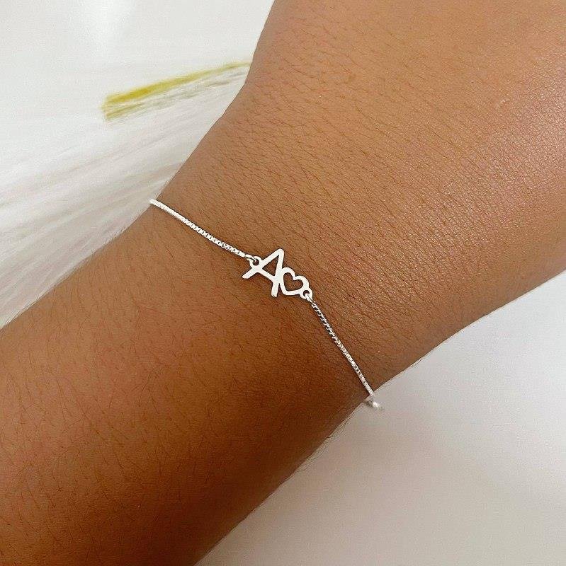 PULSEIRA PRATA 925 LETRA A CORAÇÃO