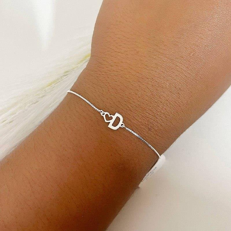 PULSEIRA PRATA 925 LETRA D CORAÇÃO