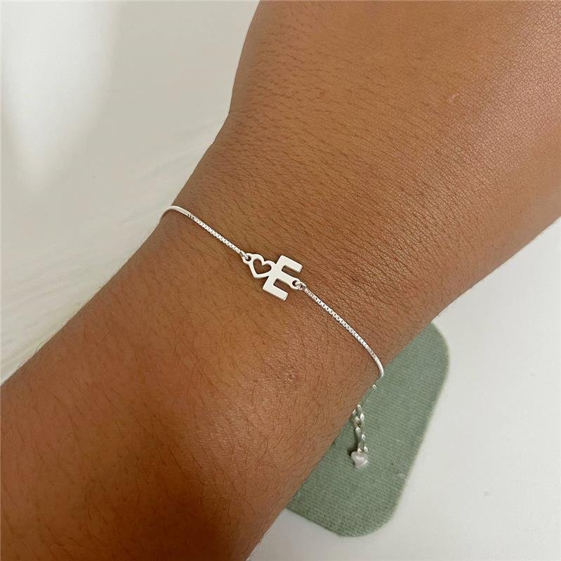 PULSEIRA PRATA 925 LETRA E CORAÇÃO