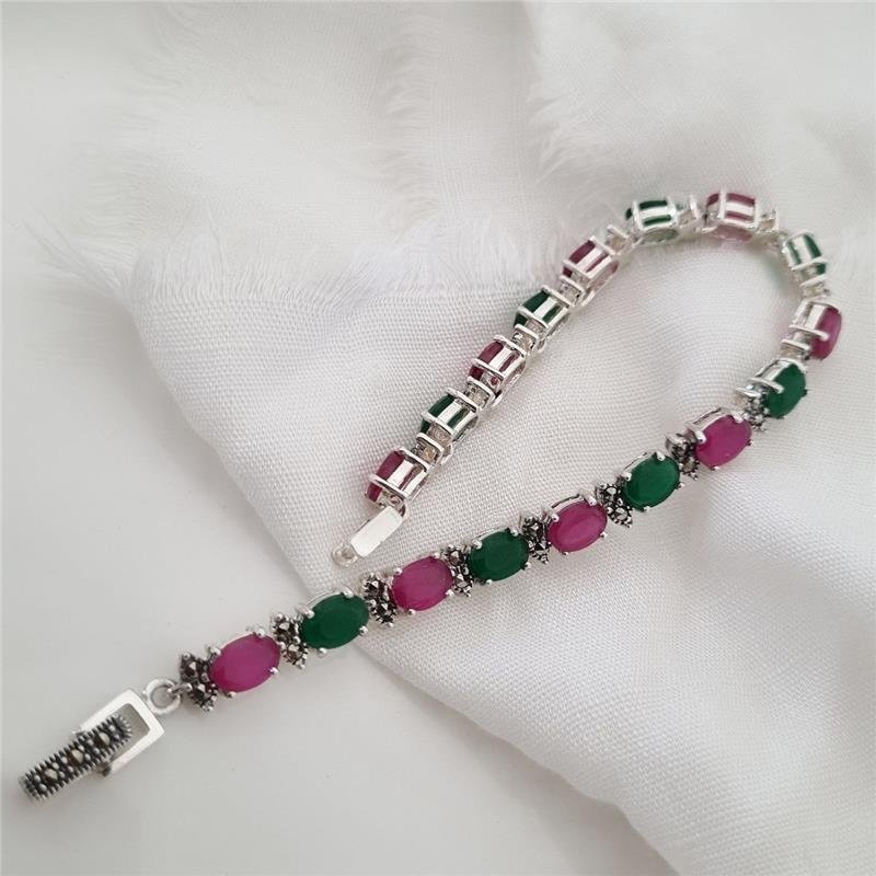 PULSEIRA PRATA 925 PEDRAS OVAIS SAFIRA, ESMERALDA E MARCASSITA