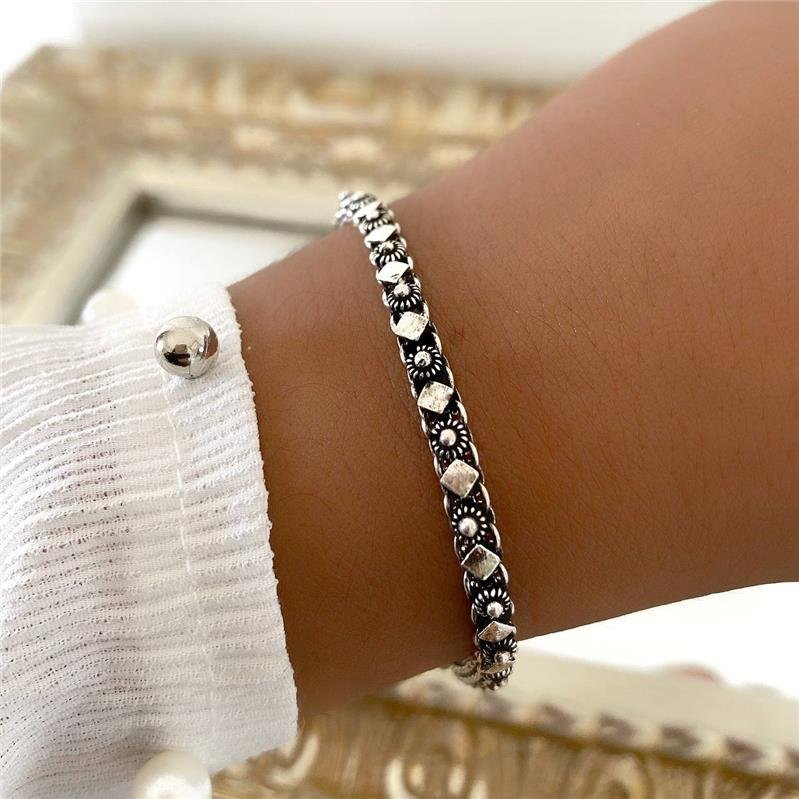 PULSEIRA PRATA 925 PEKUN FLORZINHA COM VARIAÇÕES
