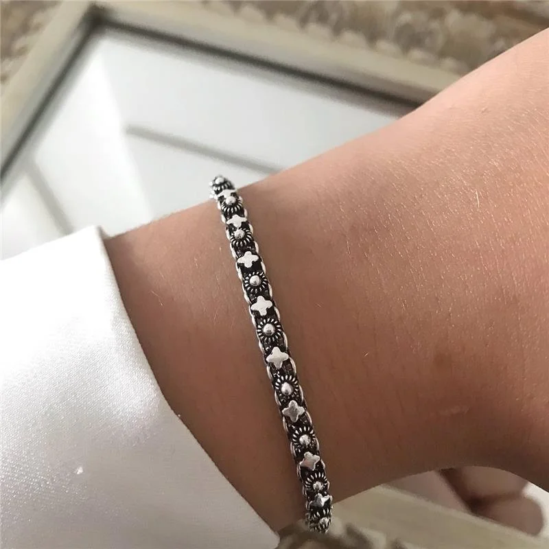 PULSEIRA PRATA 925 PEKUN FLORZINHA COM VARIAÇÕES