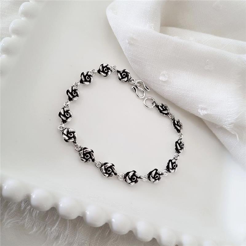 PULSEIRA PRATA 925 PEKUN ROSAS MEDIAS CINCO PÉTALAS